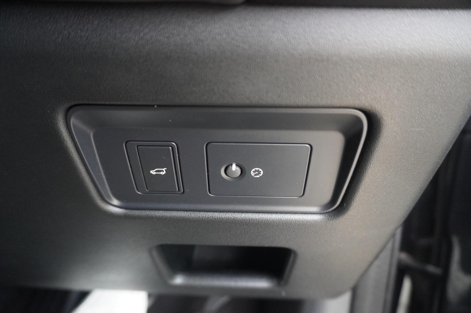 Used Land Rover Discovery 2019 for sale - 76483018: Photo 23