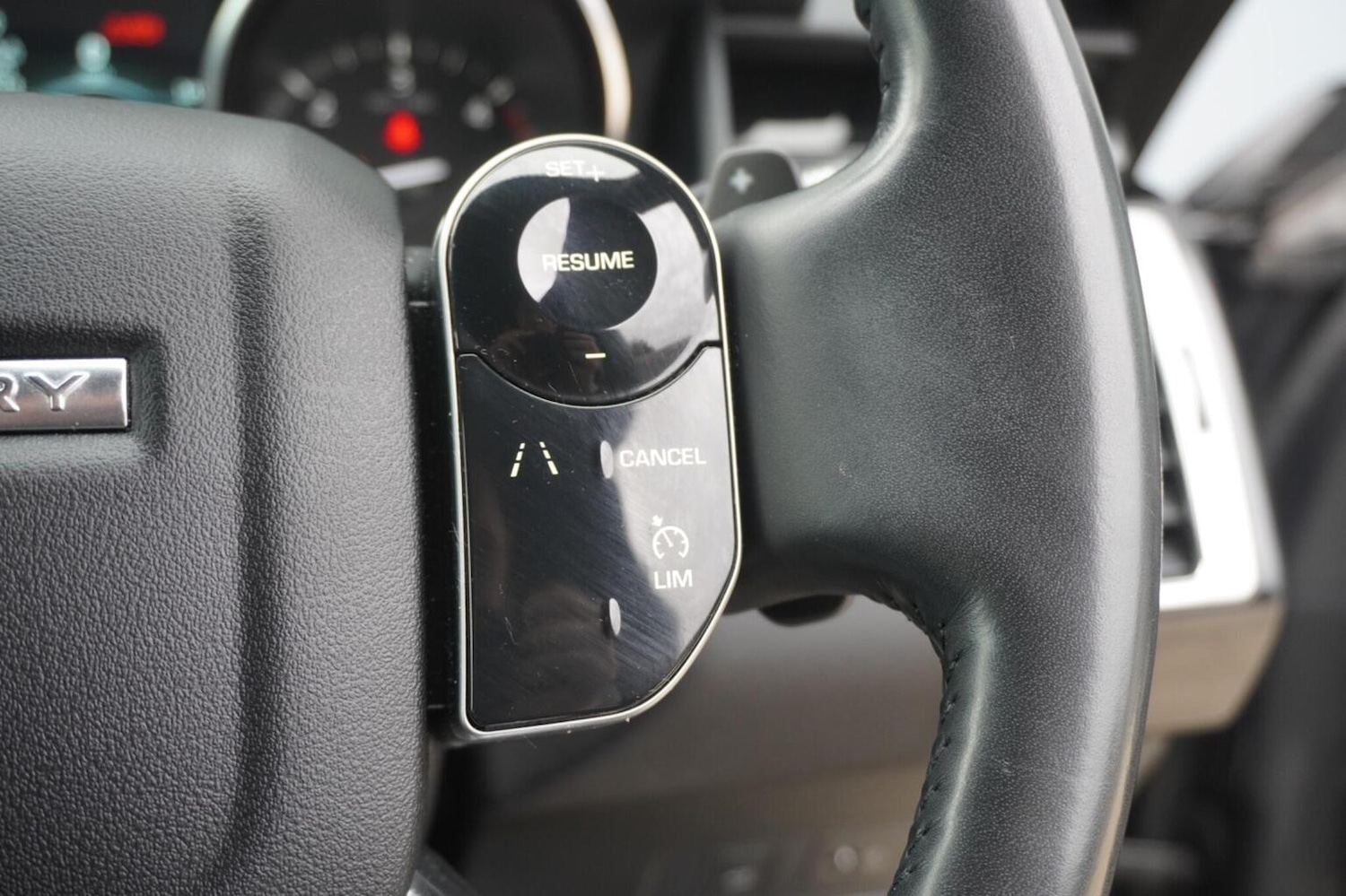 Used Land Rover Discovery 2019 for sale - 76483018: Photo 24