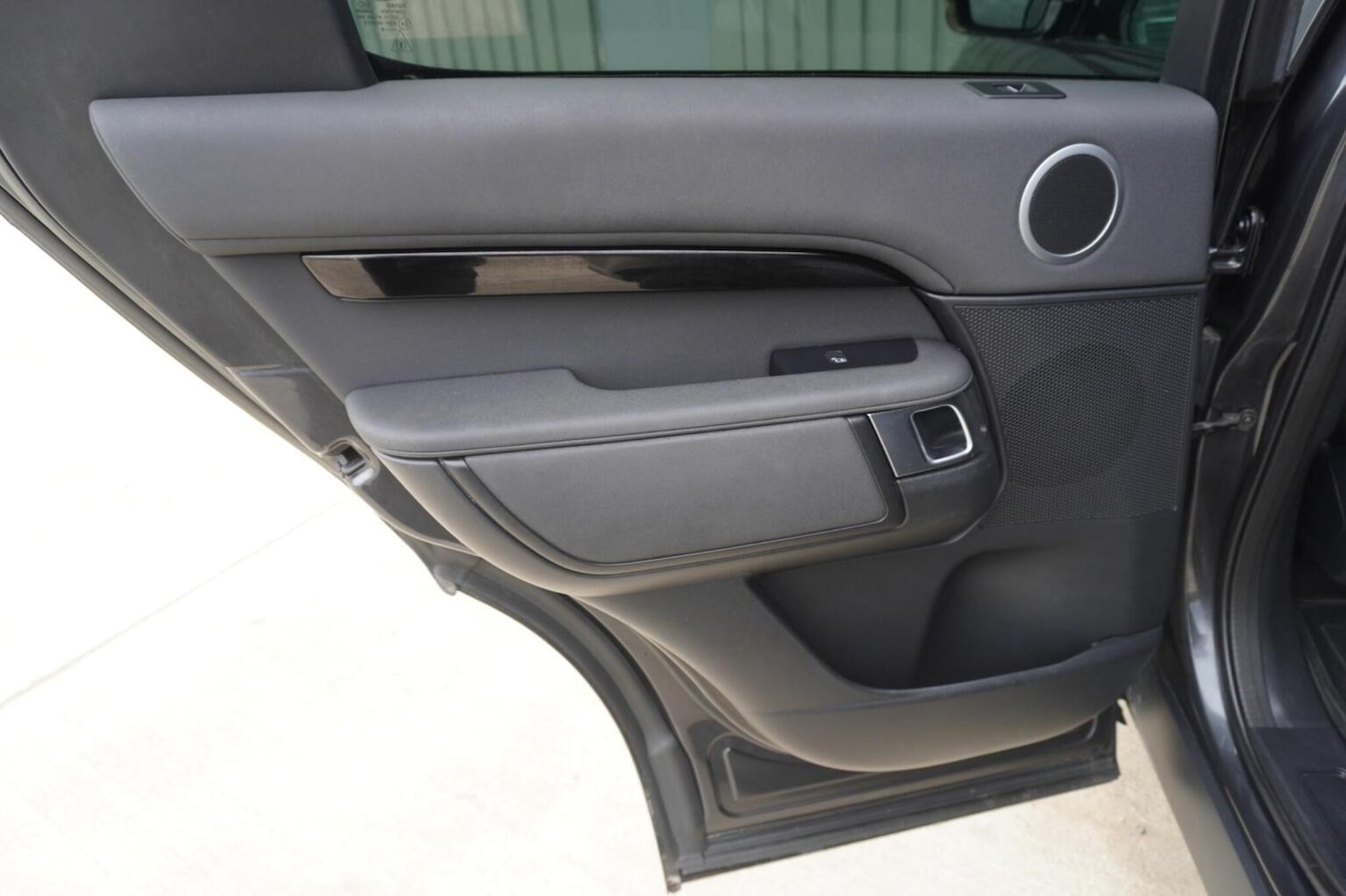 Used Land Rover Discovery 2019 for sale - 76483018: Photo 26