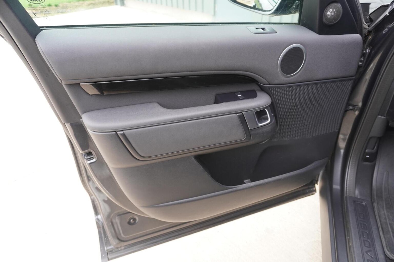 Used Land Rover Discovery 2019 for sale - 76483018: Photo 27