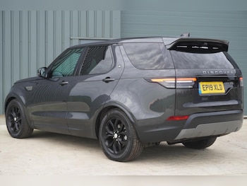Used Land Rover Discovery 2019 for sale - 76483018: Photo