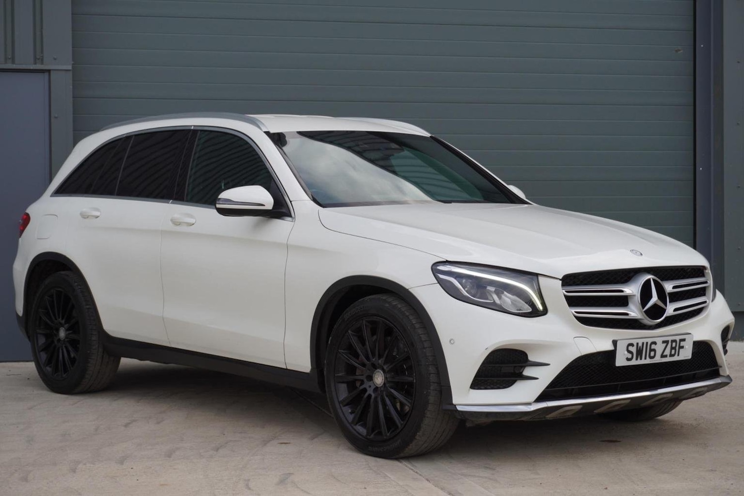 Used Mercedes-Benz GLC 2016 for sale - 76547891: Photo 2