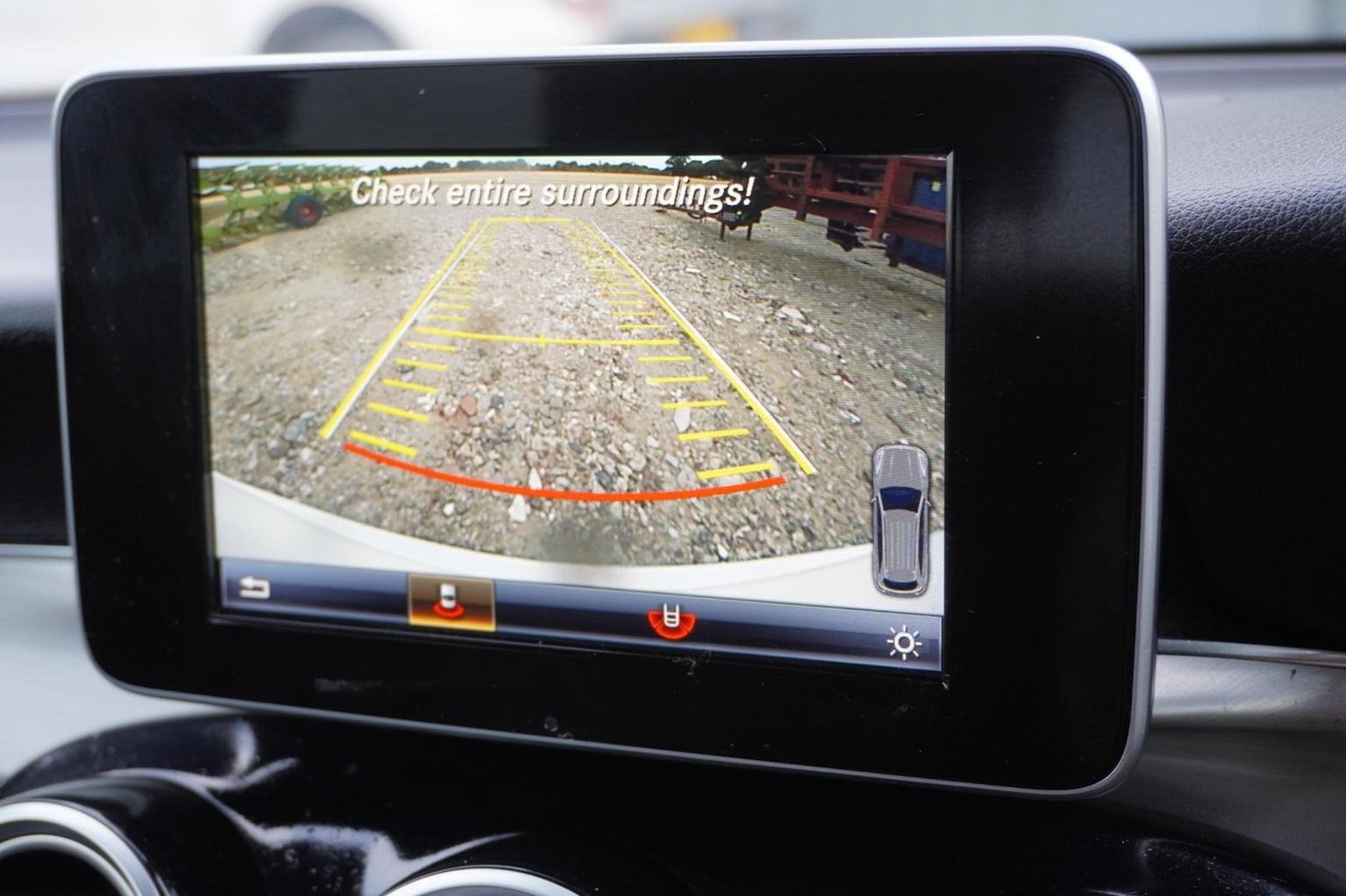 Used Mercedes-Benz GLC 2016 for sale - 76547891: Photo 32