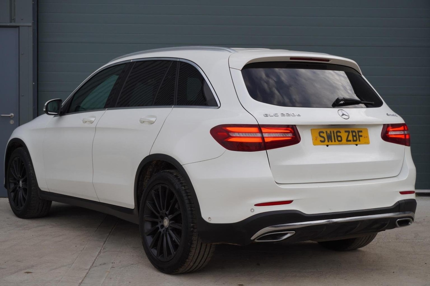 Used Mercedes-Benz GLC 2016 for sale - 76547891: Photo 8