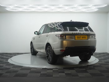 Used Land Rover Range Rover Sport 2017 for sale - 76784968: Photo