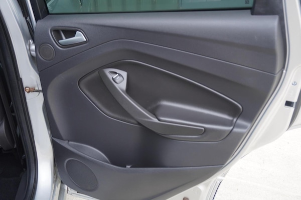 Used Ford Kuga 2016 for sale - 75338139: Photo 32