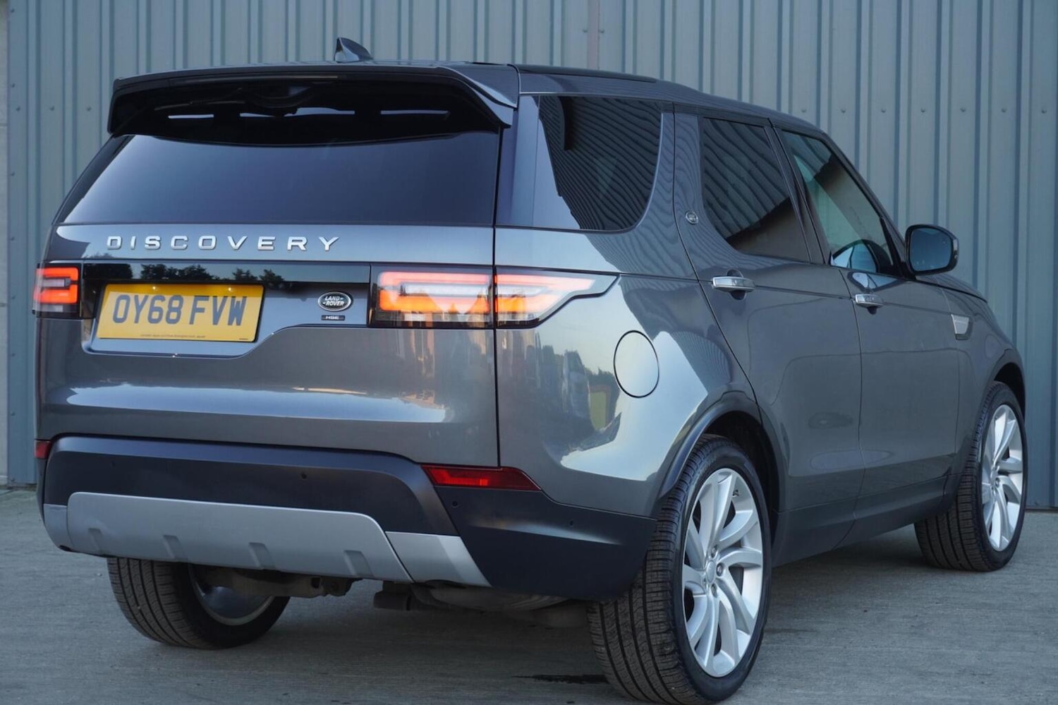 Used Land Rover Discovery 2018 for sale - 76596570: Photo 13