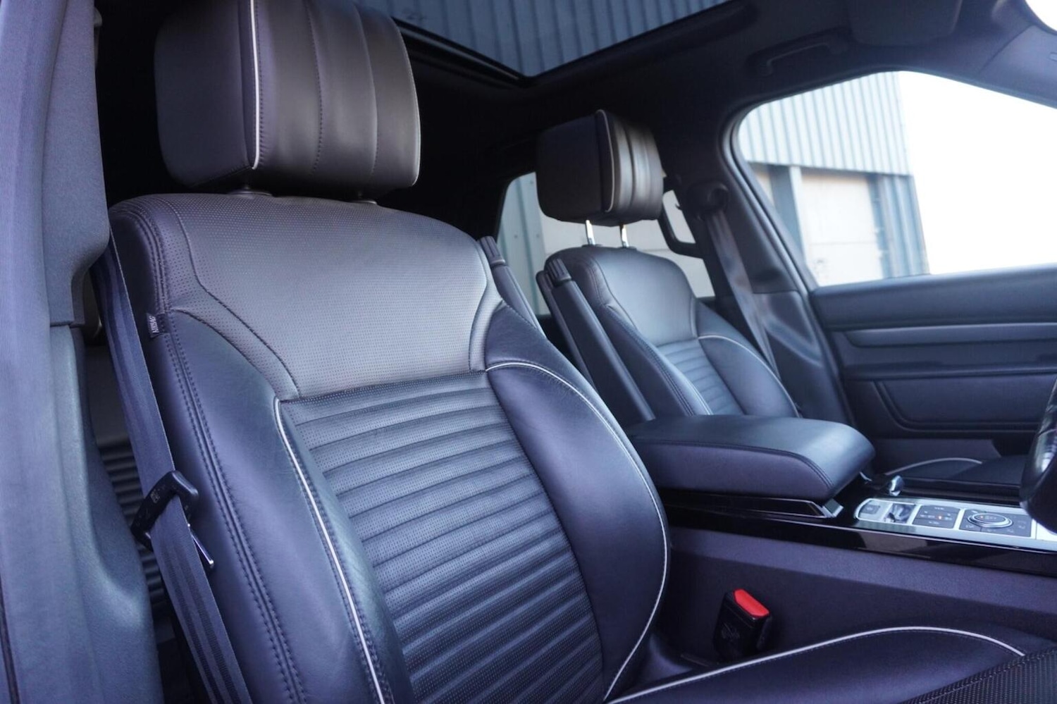 Used Land Rover Discovery 2018 for sale - 76596570: Photo 18