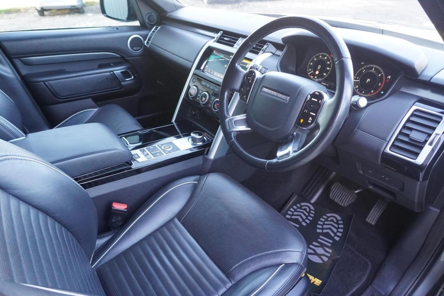 Used Land Rover Discovery 2018 for sale - 76596570: Photo 19