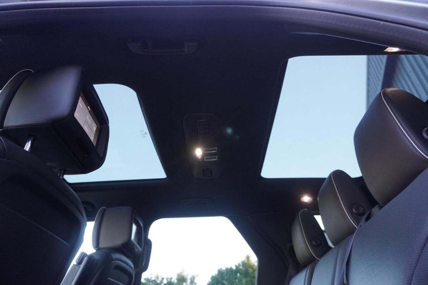 Used Land Rover Discovery 2018 for sale - 76596570: Photo 20