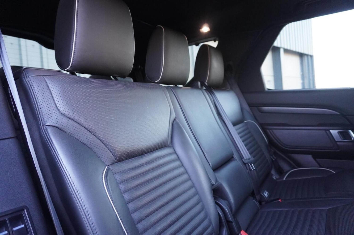 Used Land Rover Discovery 2018 for sale - 76596570: Photo 21