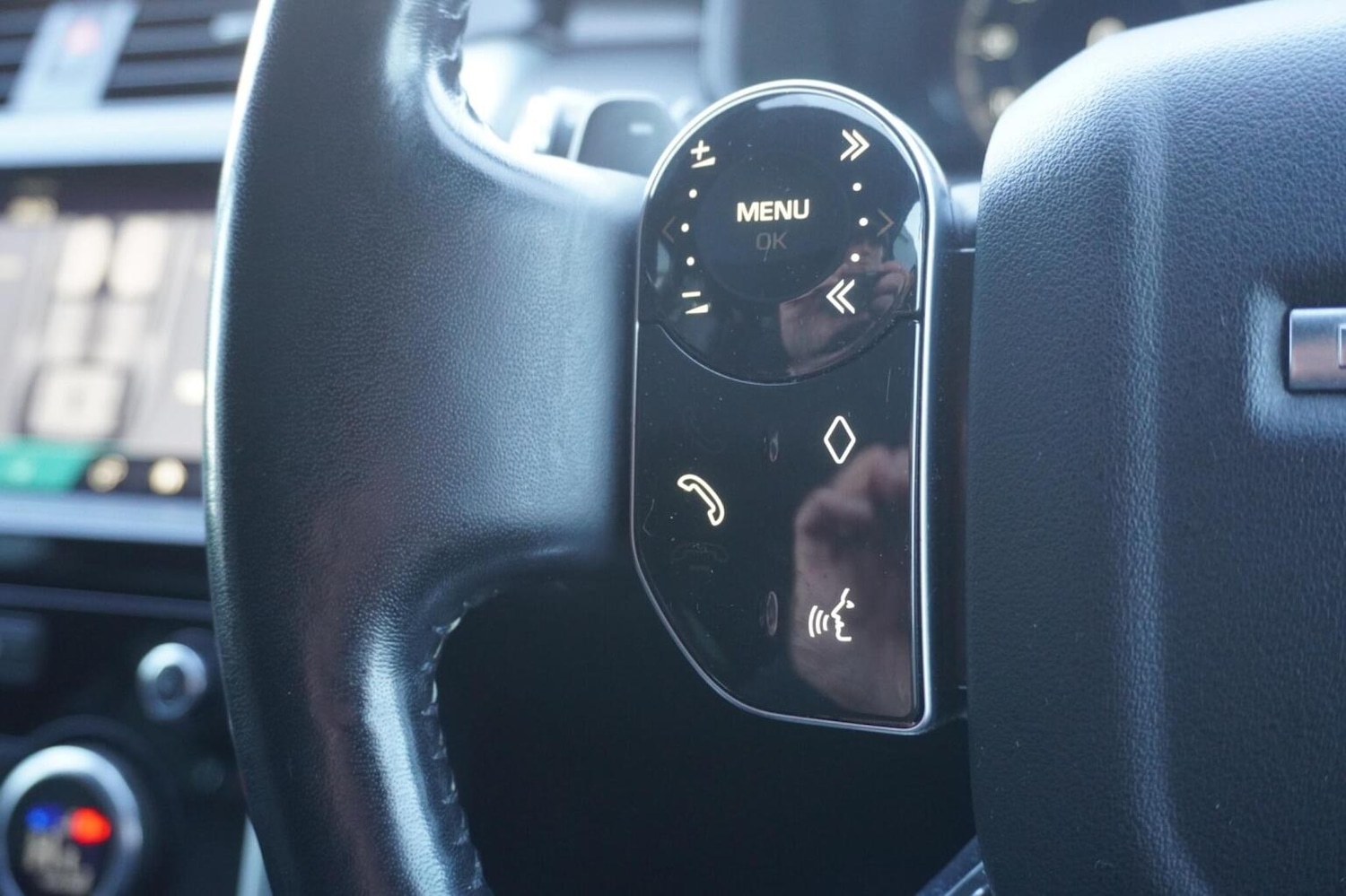 Used Land Rover Discovery 2018 for sale - 76596570: Photo 34