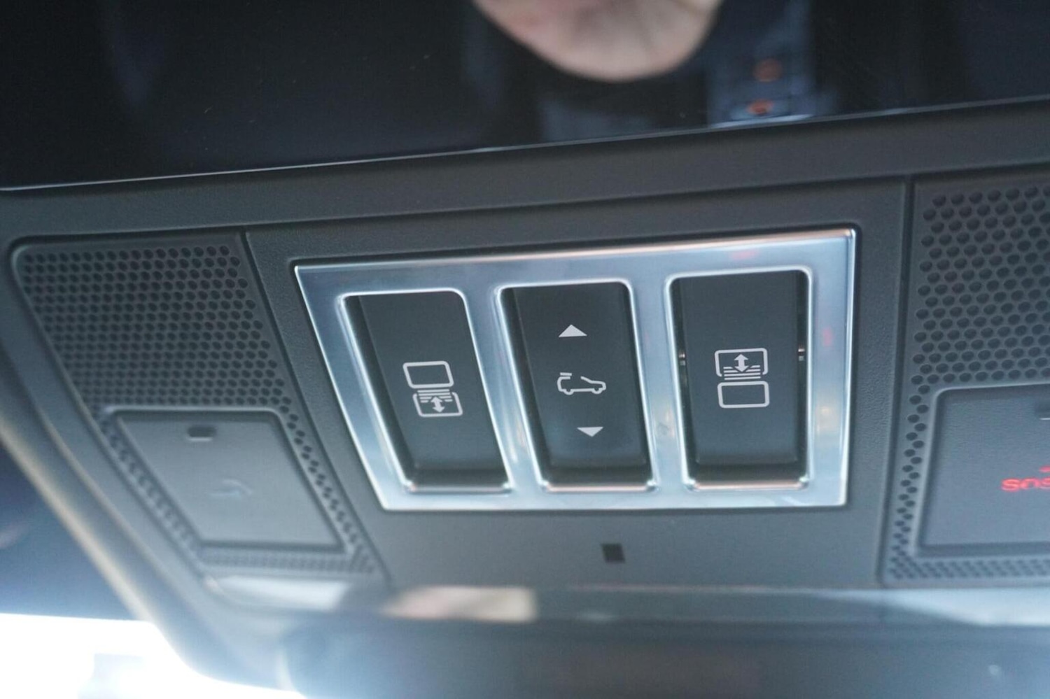 Used Land Rover Discovery 2018 for sale - 76596570: Photo 36