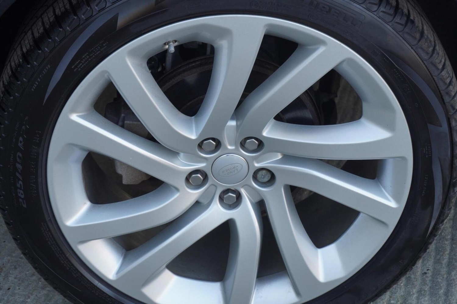 Used Land Rover Discovery 2018 for sale - 76596570: Photo 42