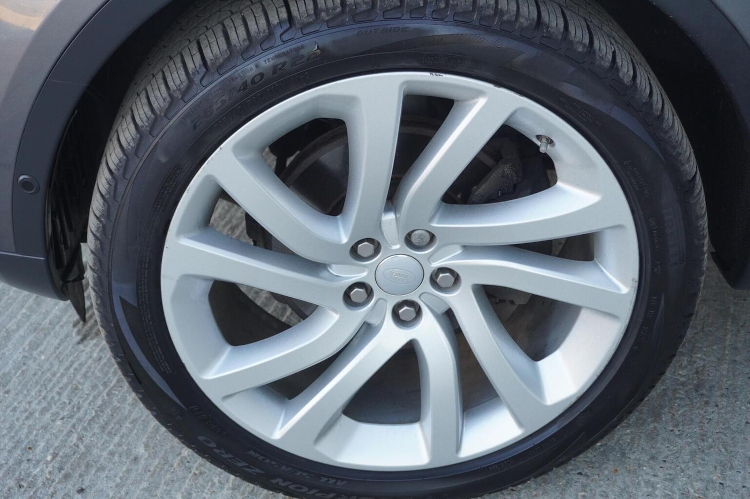 Used Land Rover Discovery 2018 for sale - 76596570: Photo 43