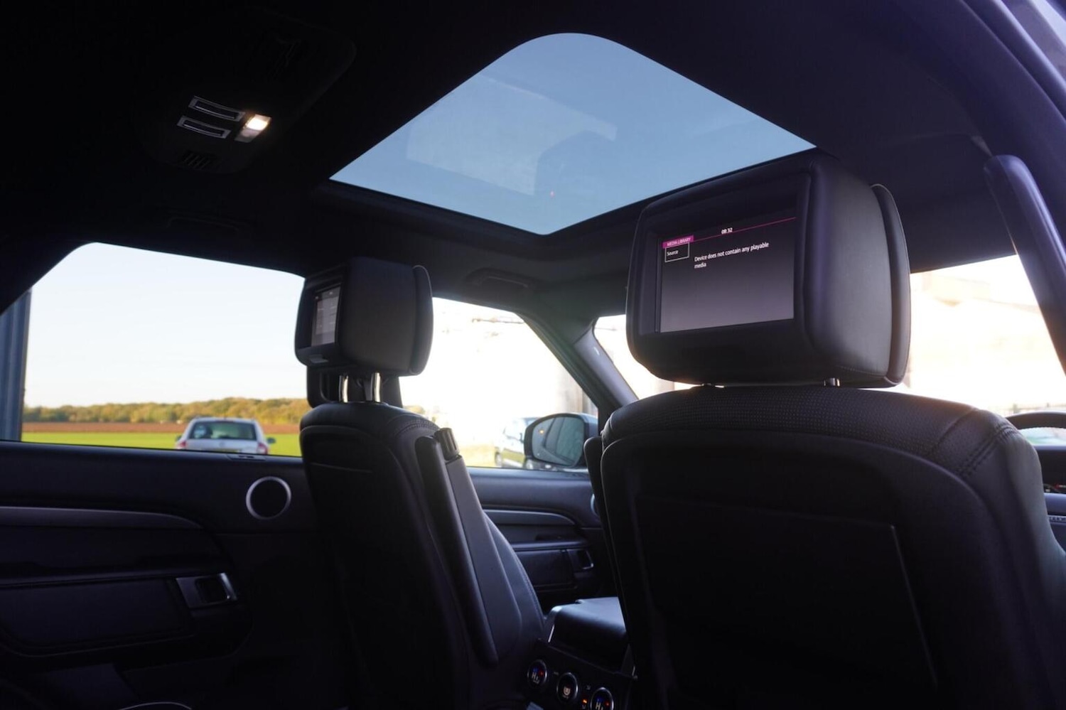 Used Land Rover Discovery 2018 for sale - 76596570: Photo 55