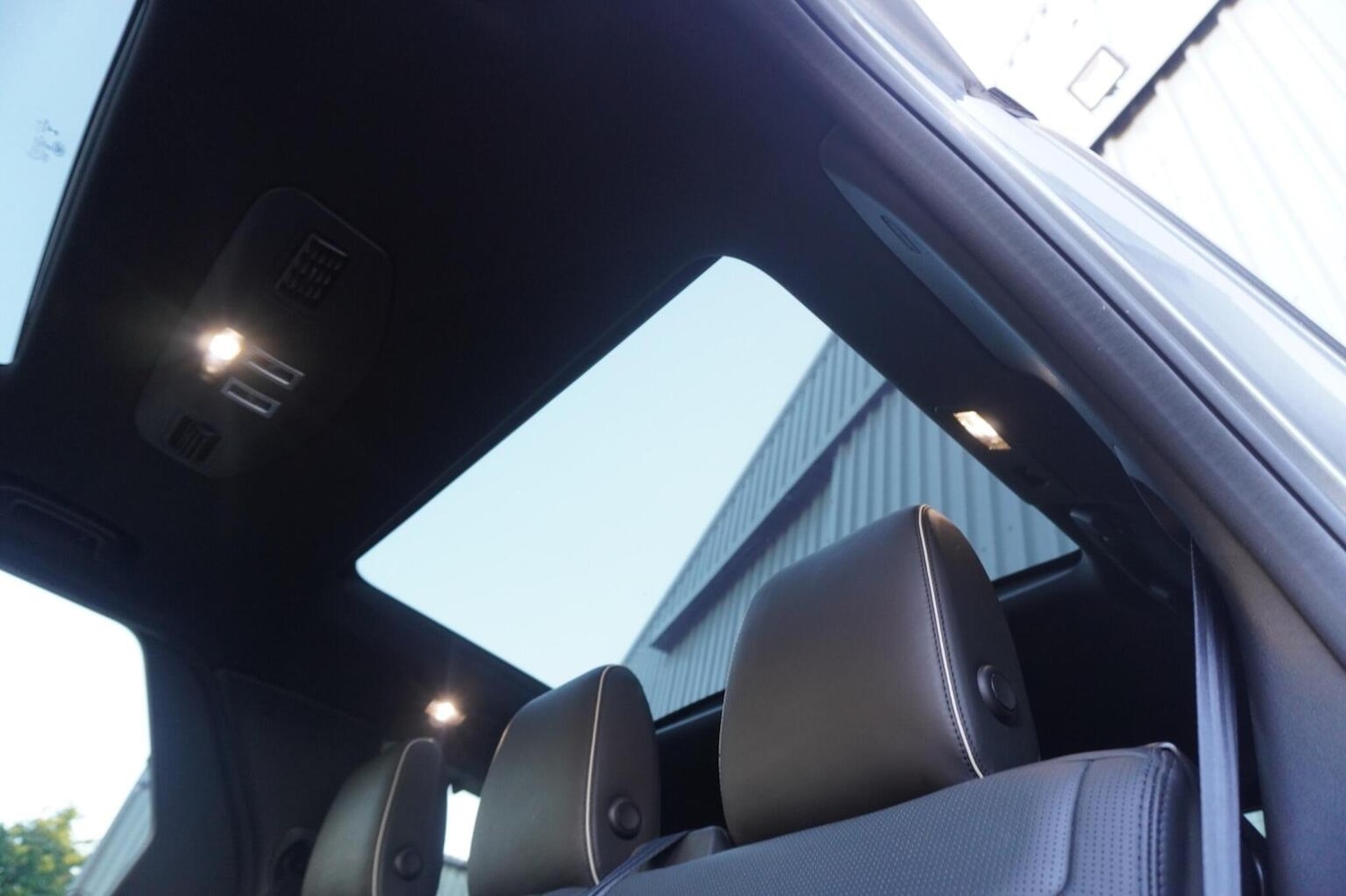 Used Land Rover Discovery 2018 for sale - 76596570: Photo 56