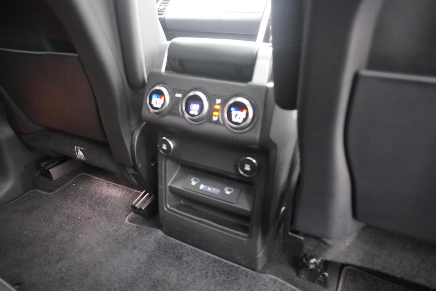 Used Land Rover Discovery 2018 for sale - 76596570: Photo 69