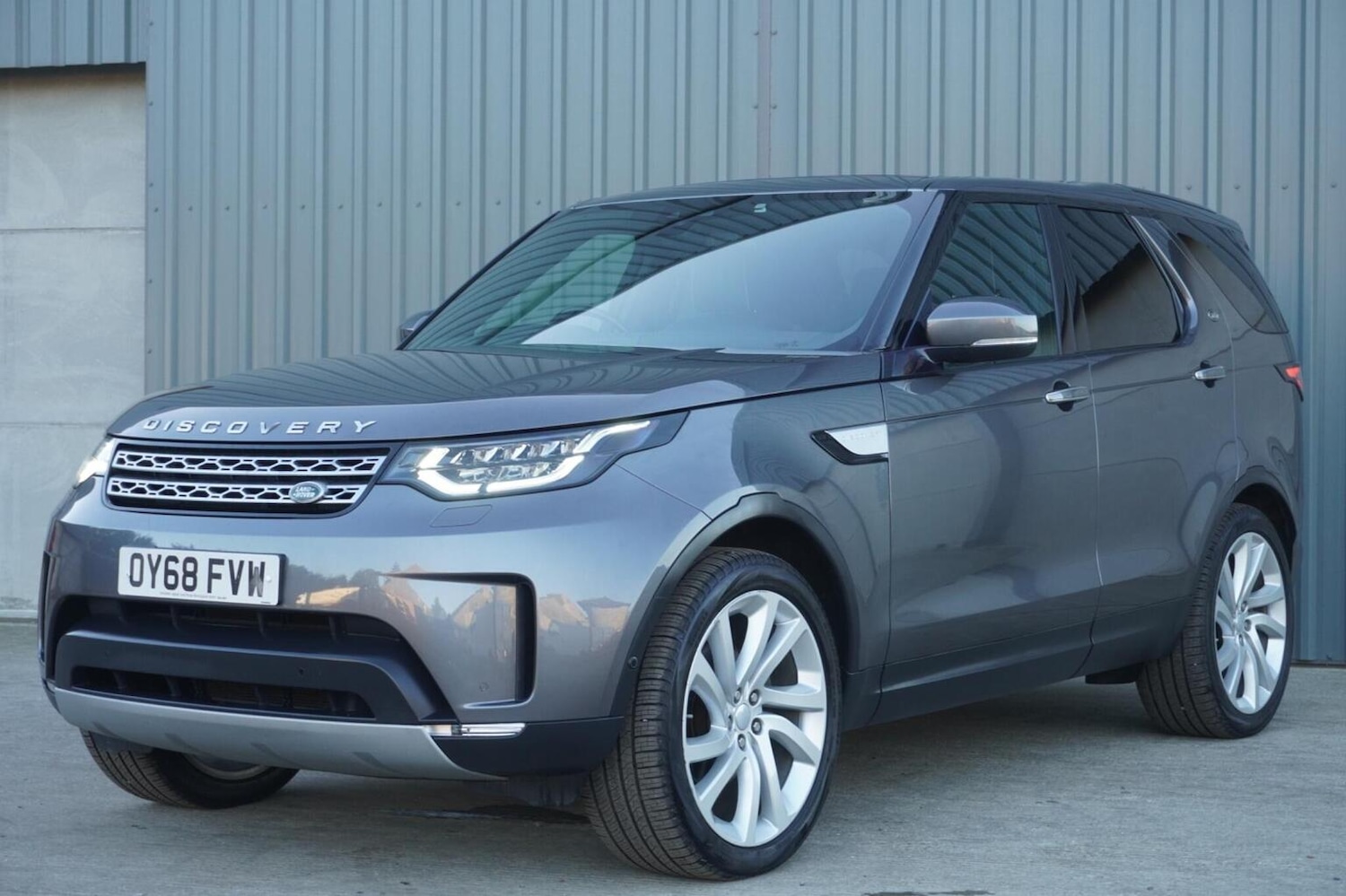 Used Land Rover Discovery 2018 for sale - 76596570: Photo 9