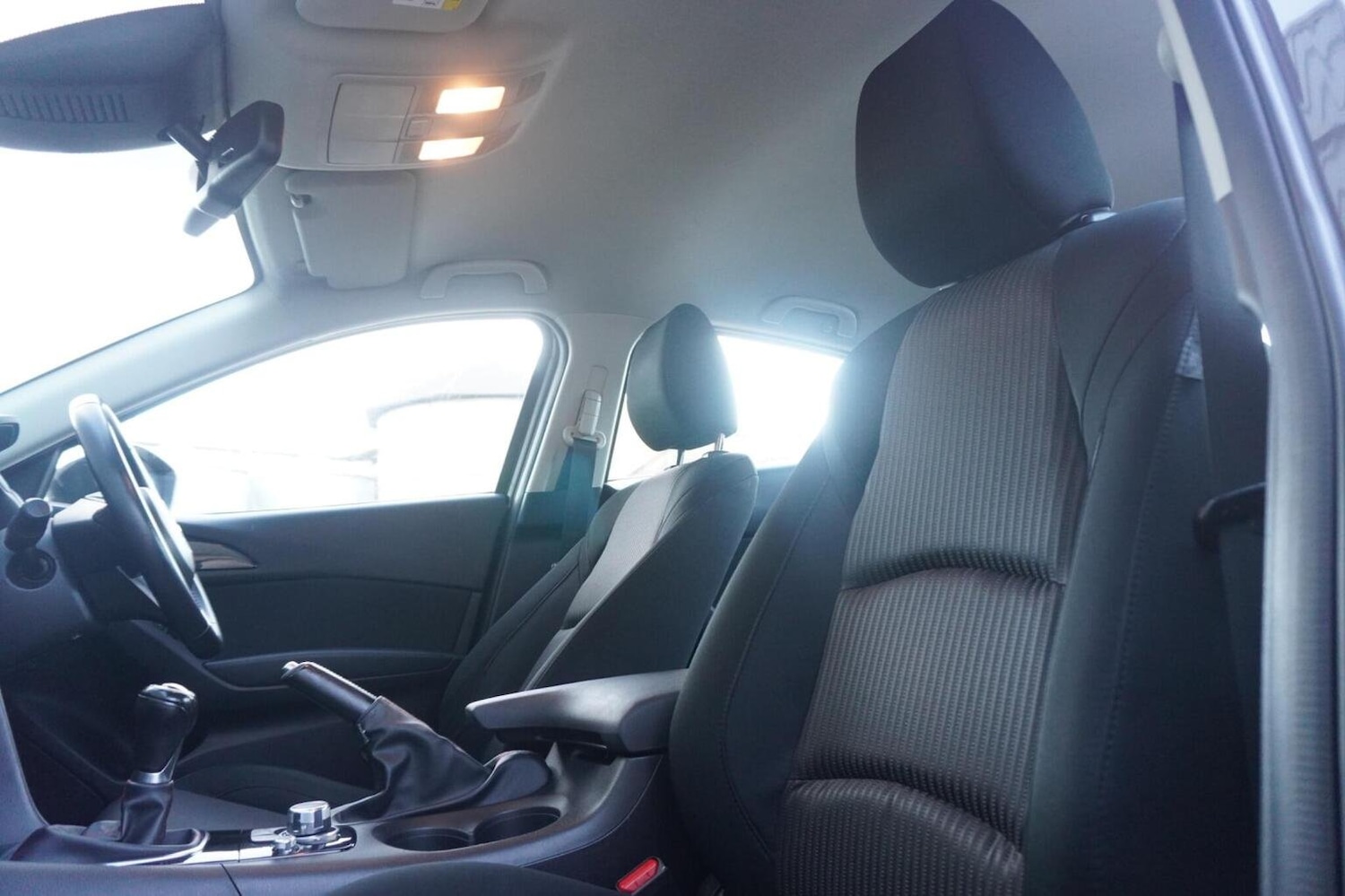 Used Mazda Mazda3 2016 for sale - 77271030: Photo 30