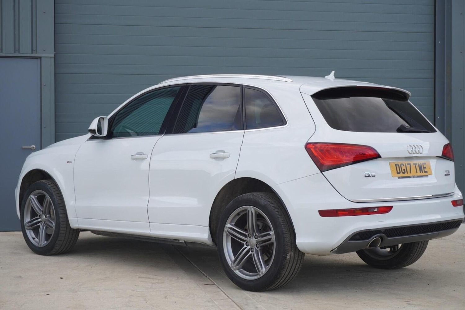 Used Audi Q5 2017 for sale - 75913172: Photo 3