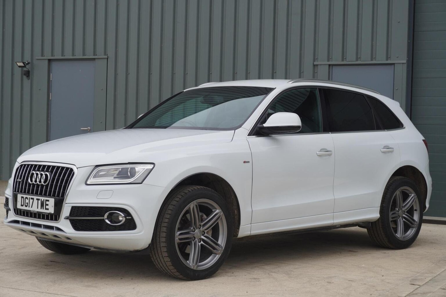 Used Audi Q5 2017 for sale - 75913172: Photo 9