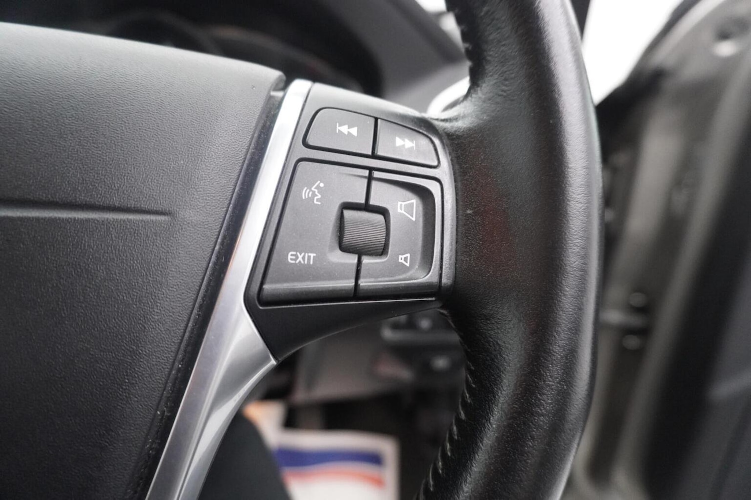 Used Volvo XC60 2015 for sale - 77622448: Photo 31