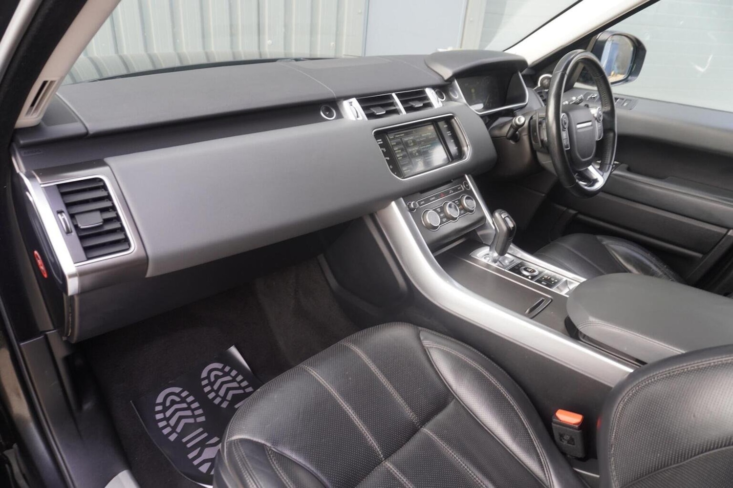 Used Land Rover Range Rover Sport 2015 for sale - 76211855: Photo 14
