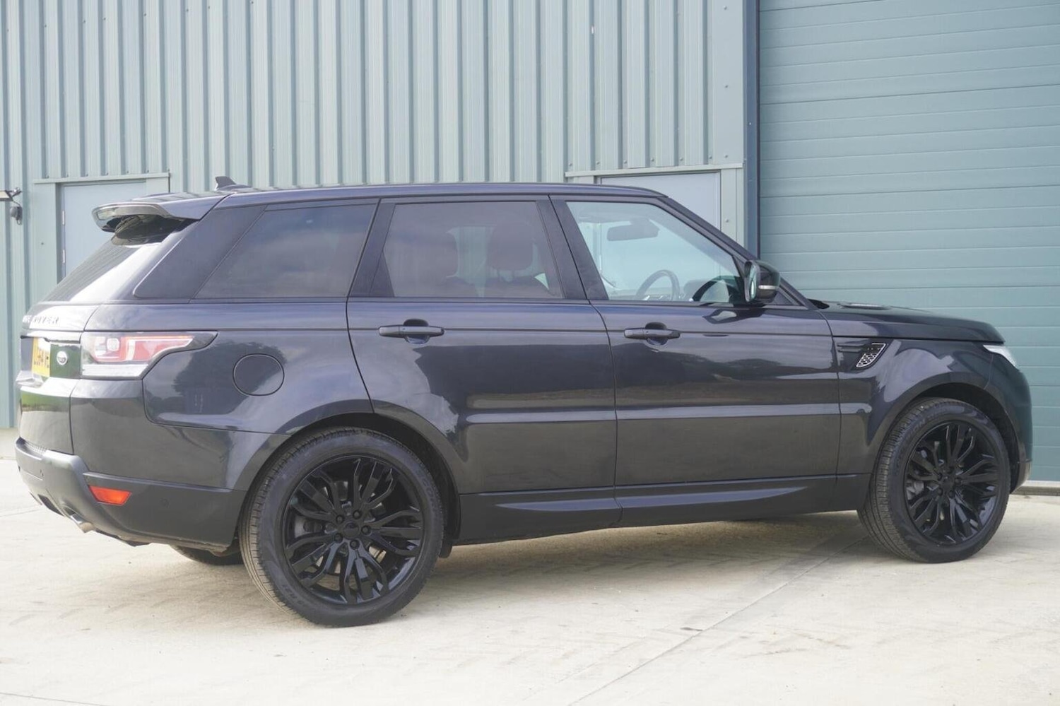 Used Land Rover Range Rover Sport 2015 for sale - 76211855: Photo 5