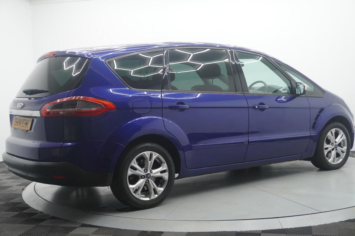 Used Ford S-Max 2014 for sale - 77610023: Photo 15