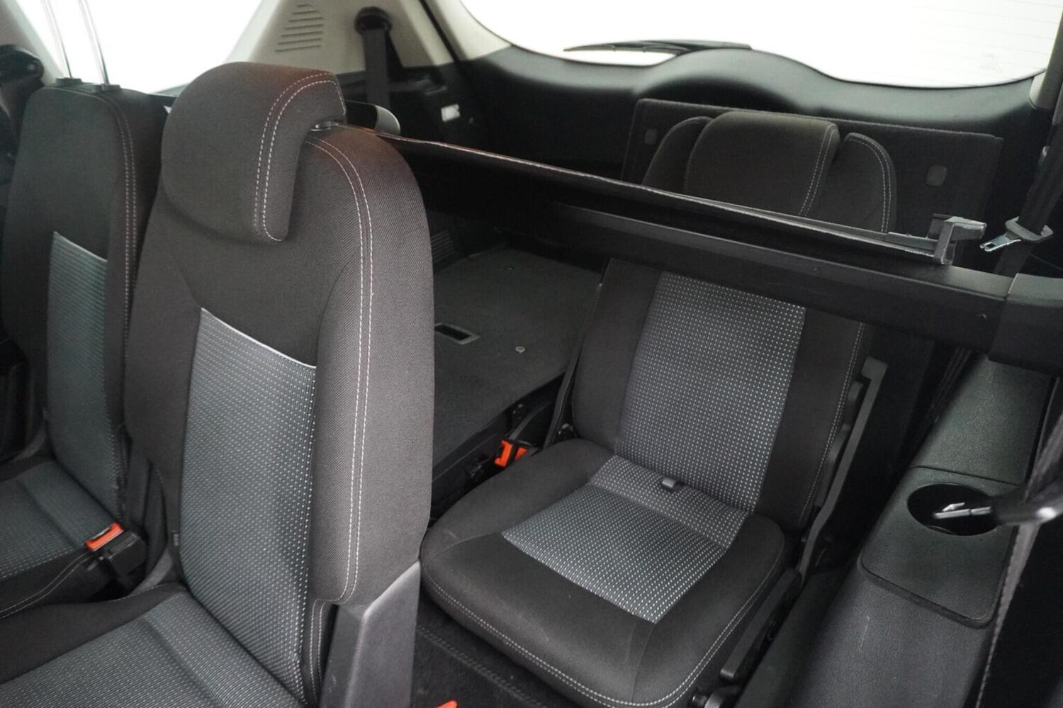 Used Ford S-Max 2014 for sale - 77610023: Photo 33