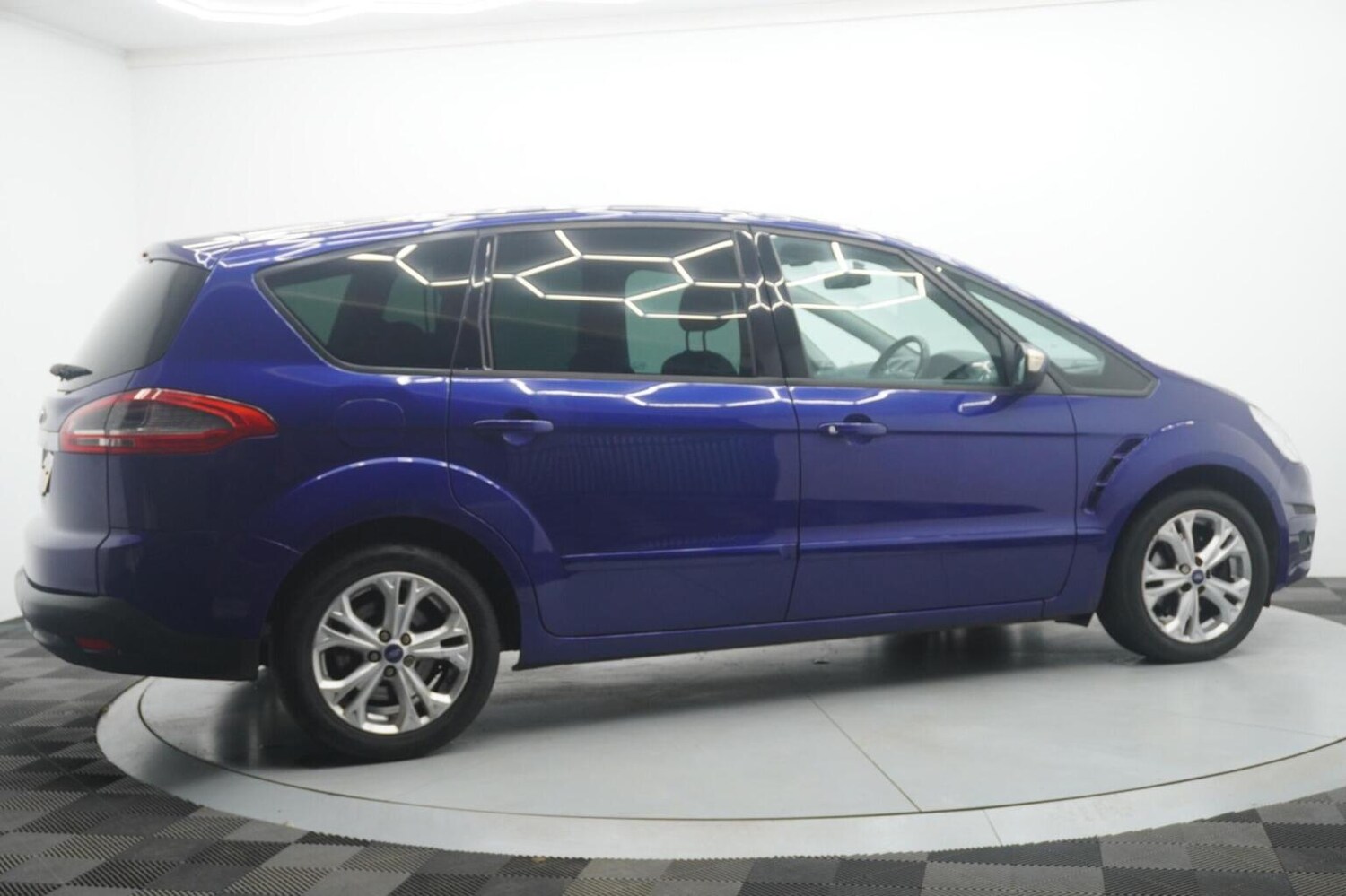 Used Ford S-Max 2014 for sale - 77610023: Photo 9