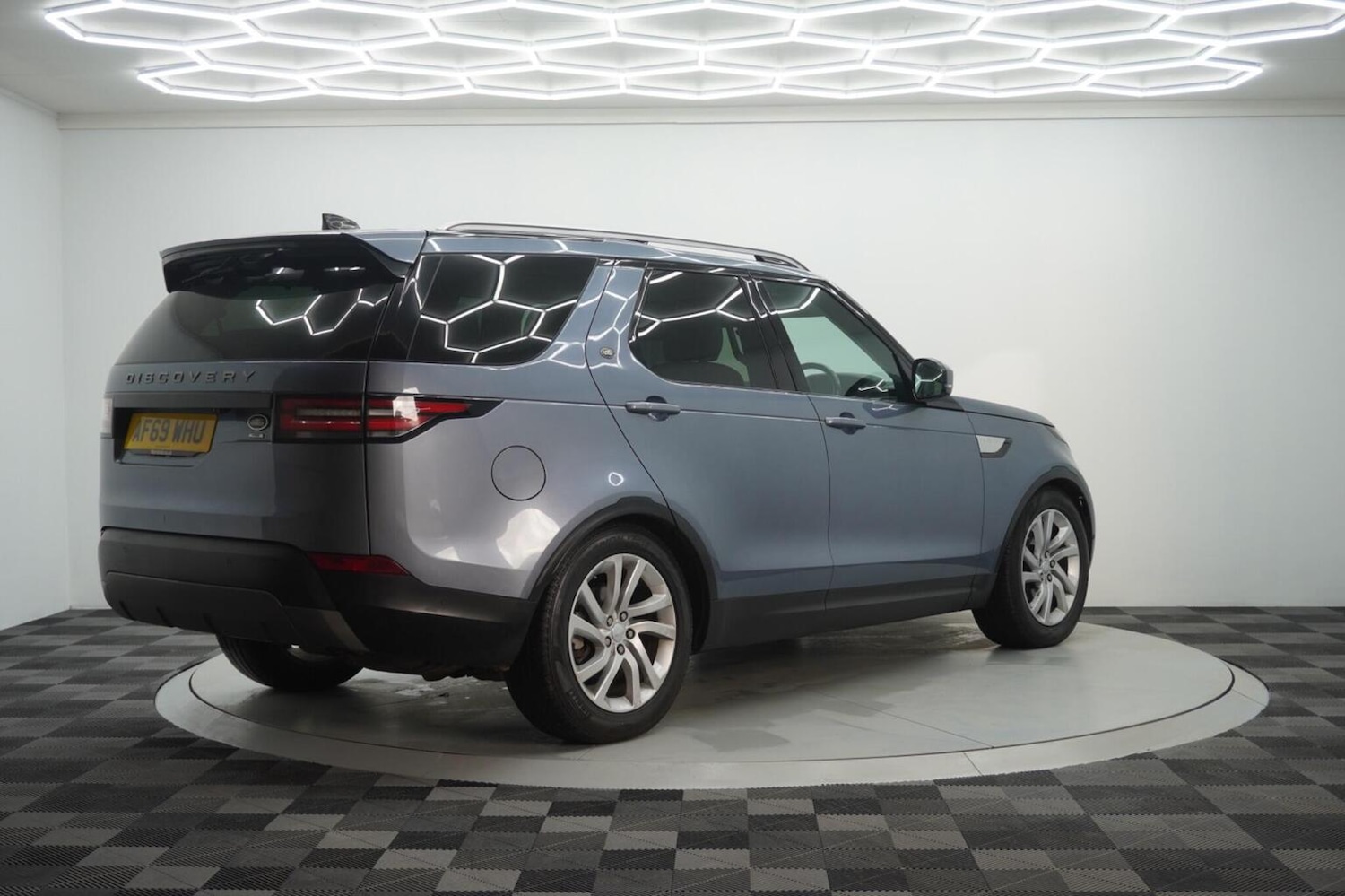 Used Land Rover Discovery 2019 for sale - 76482908: Photo 34