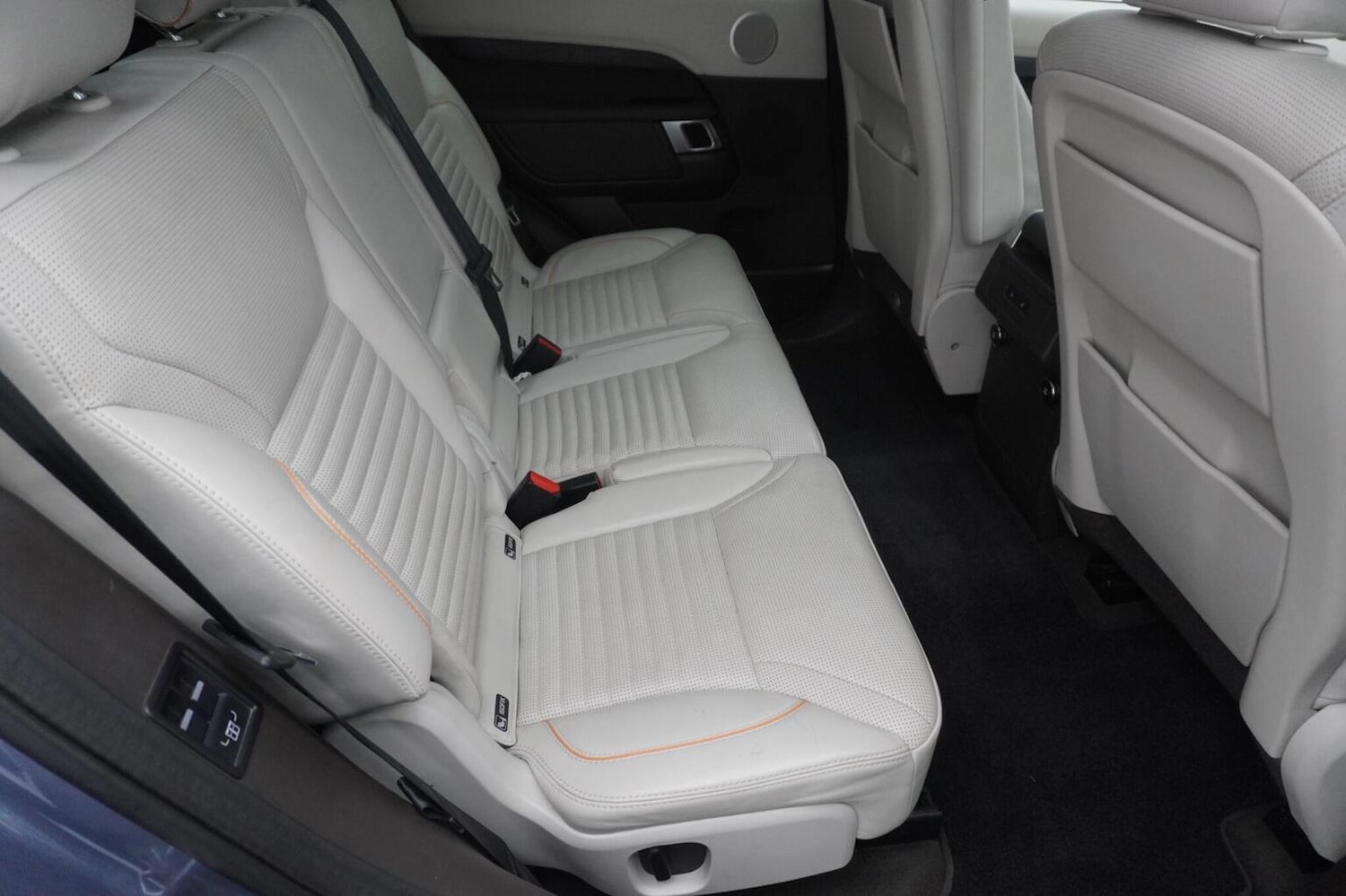 Used Land Rover Discovery 2019 for sale - 76482908: Photo 45