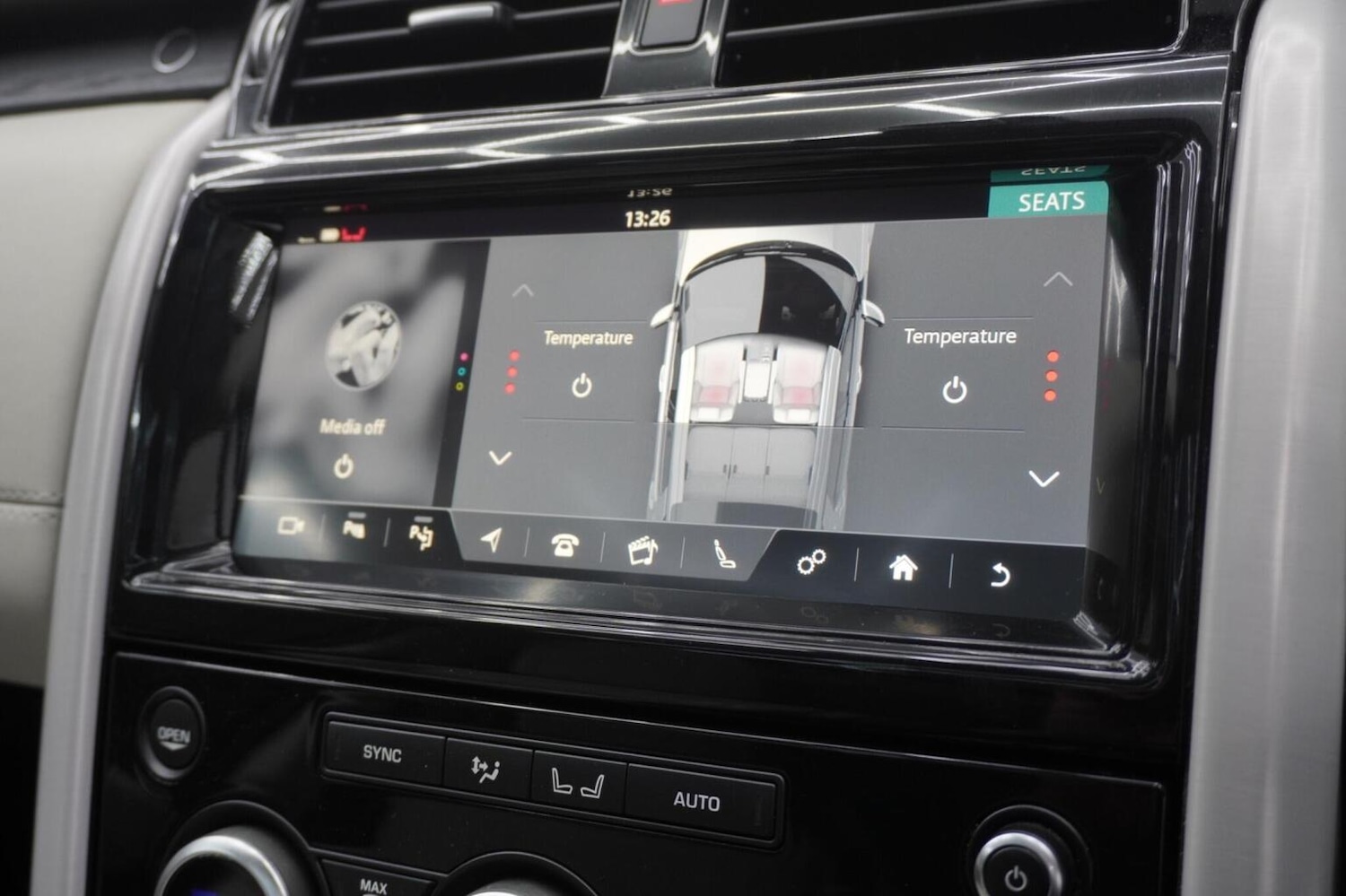 Used Land Rover Discovery 2019 for sale - 76482908: Photo 57