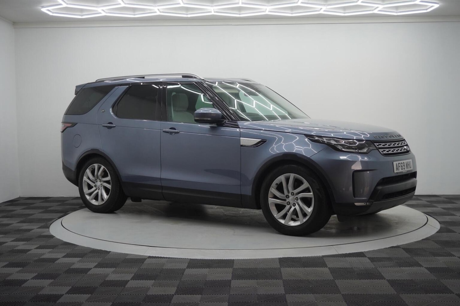 Used Land Rover Discovery 2019 for sale - 76482908: Photo 7
