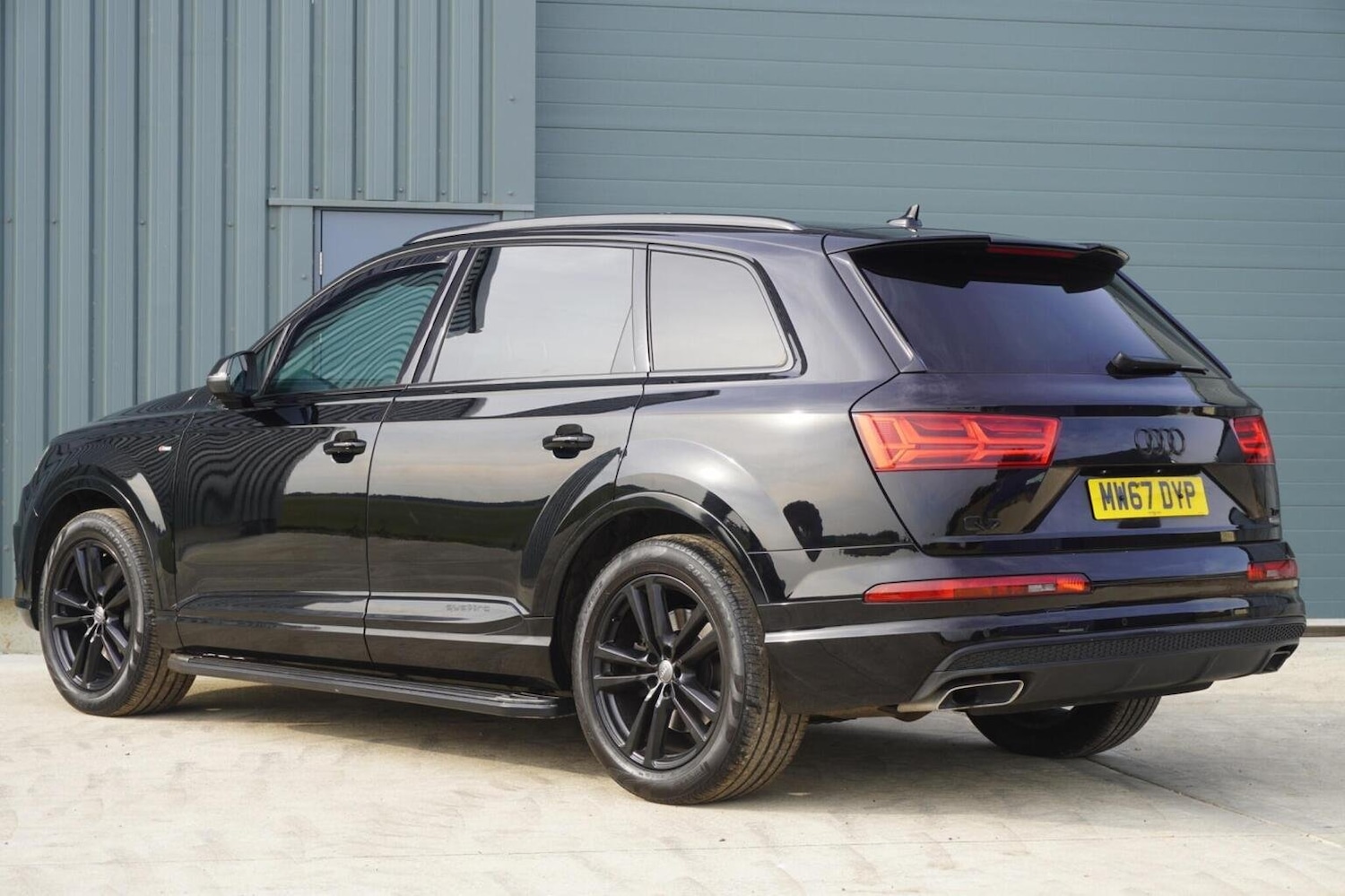 Used Audi Q7 2017 for sale - 76149347: Photo 13