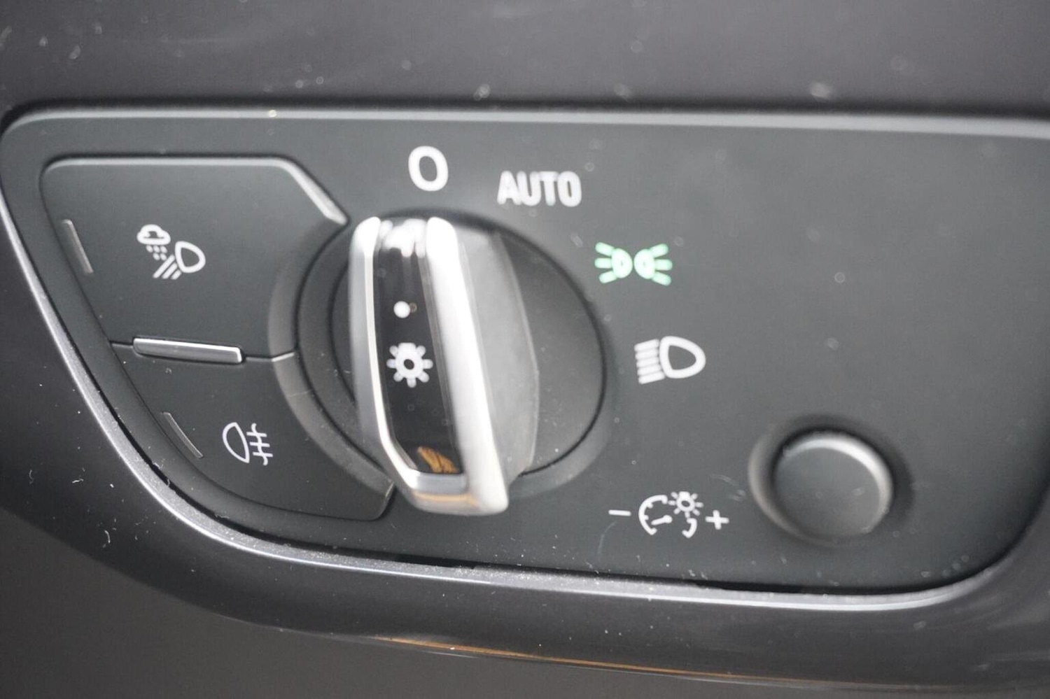 Used Audi Q7 2017 for sale - 76149347: Photo 25