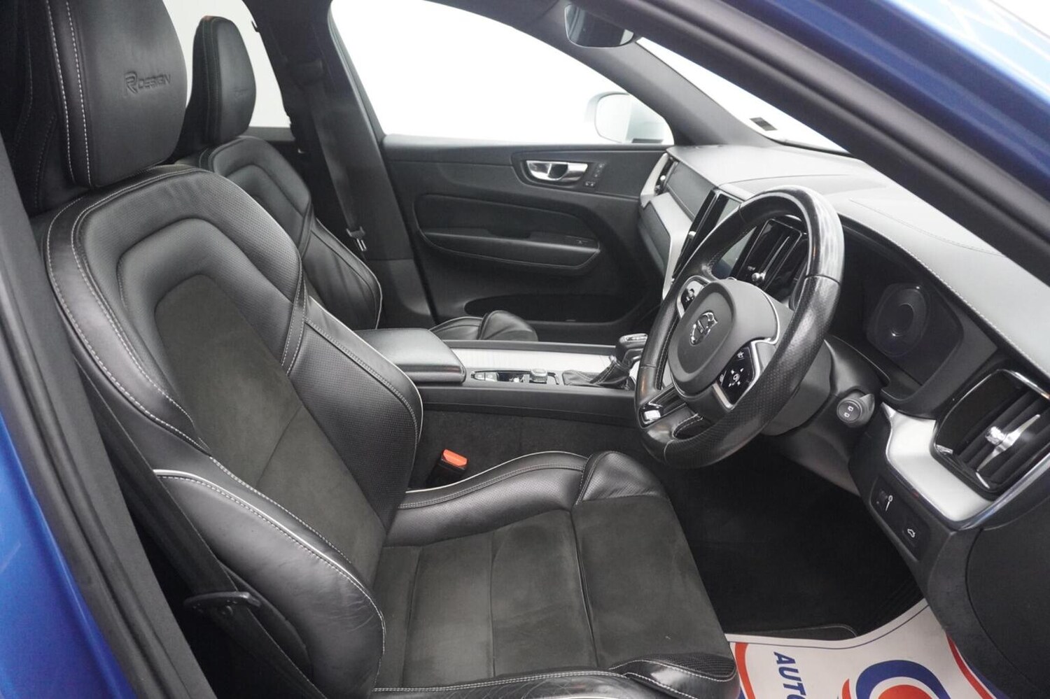 Used Volvo XC60 2018 for sale - 77438421: Photo 19