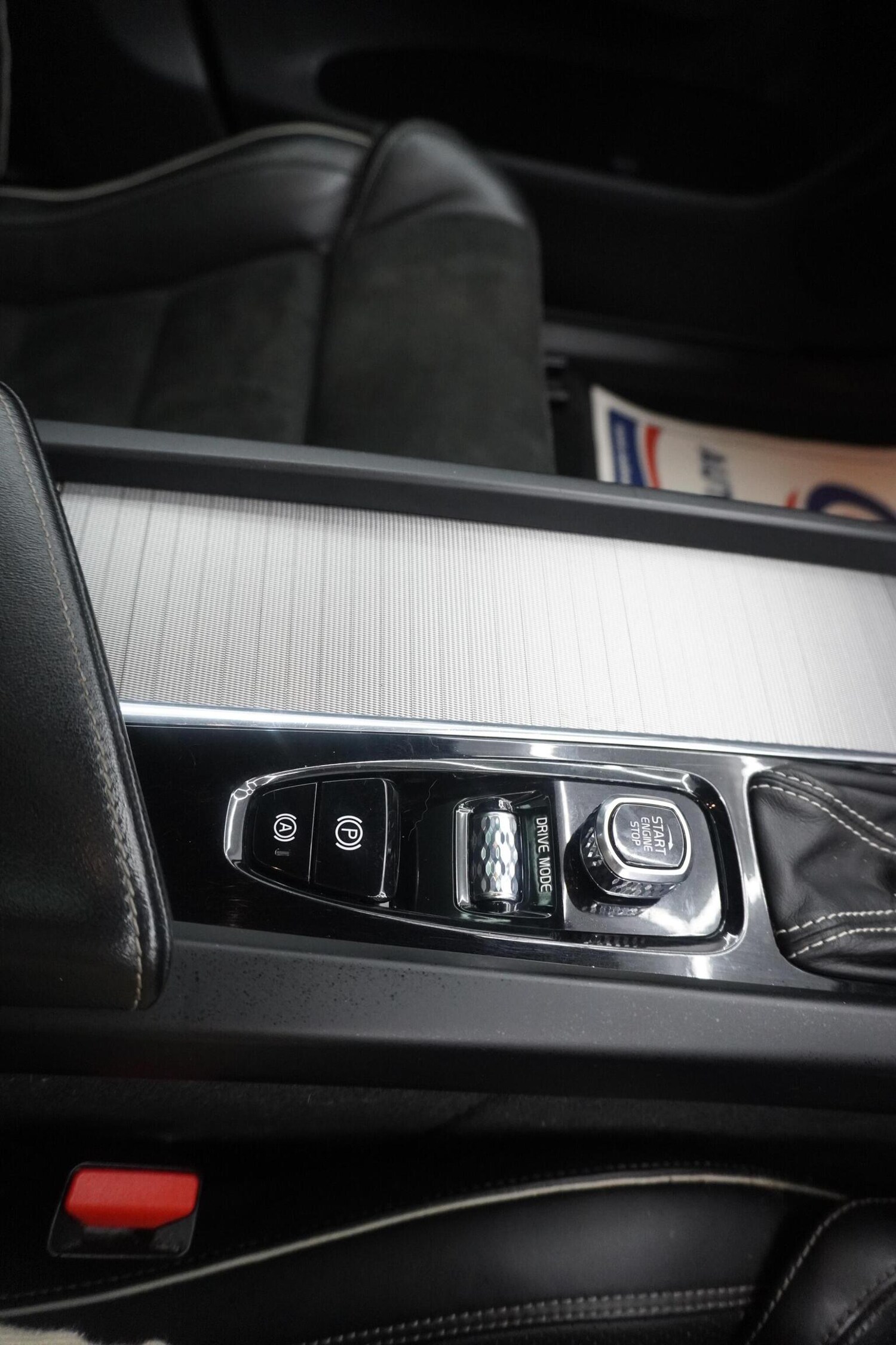 Used Volvo XC60 2018 for sale - 77438421: Photo 26