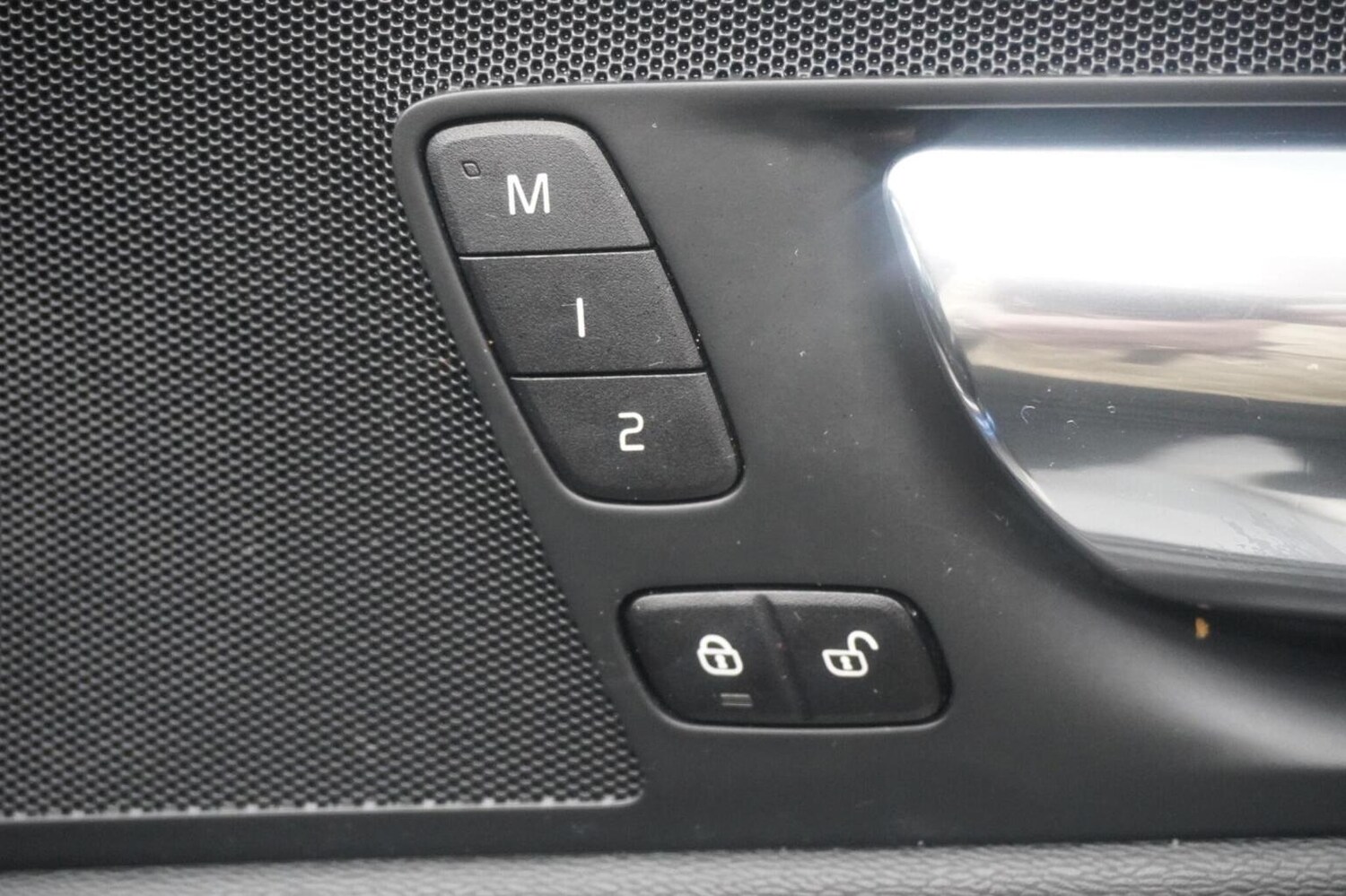 Used Volvo XC60 2018 for sale - 77438421: Photo 29