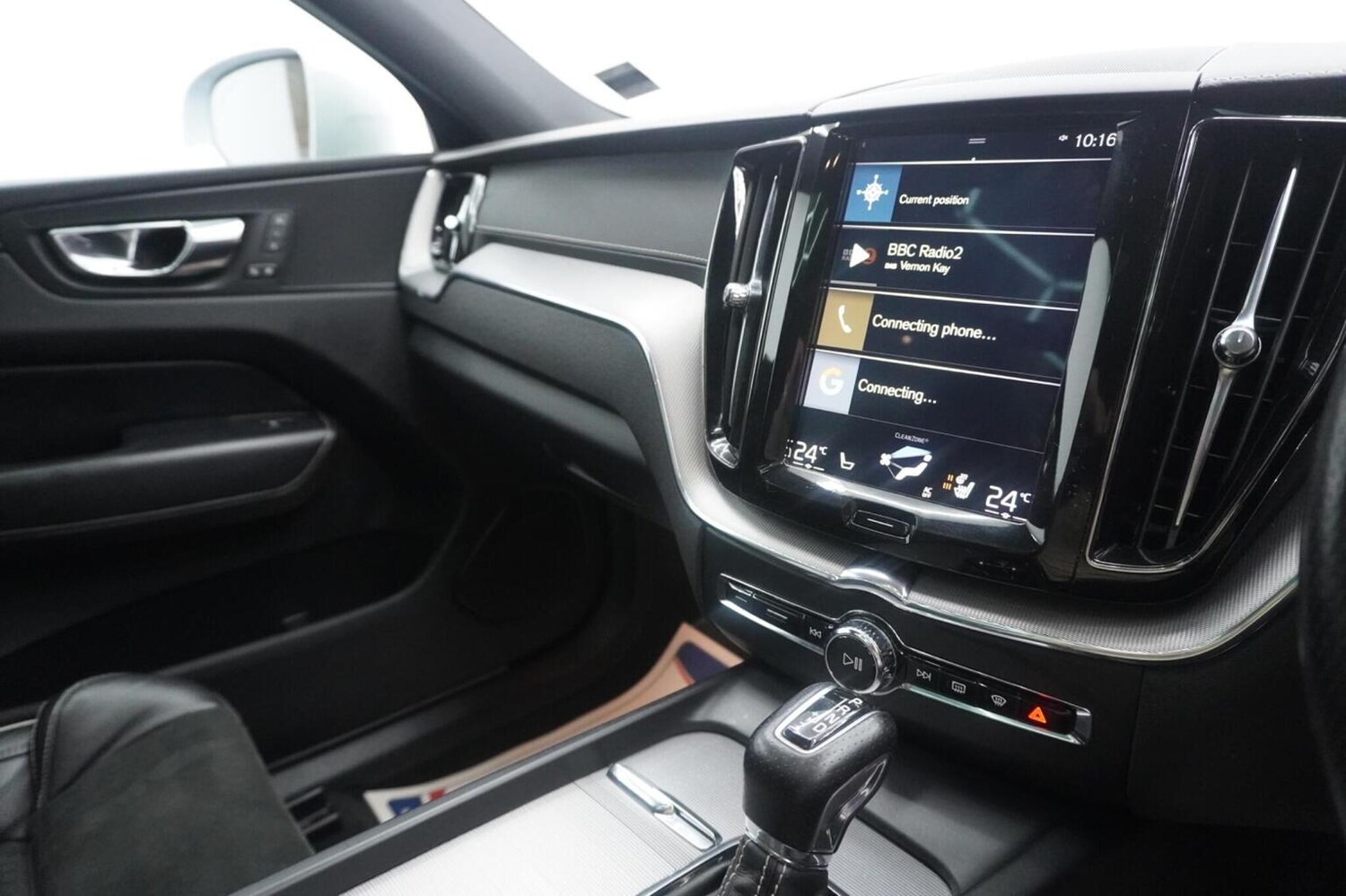 Used Volvo XC60 2018 for sale - 77438421: Photo 40