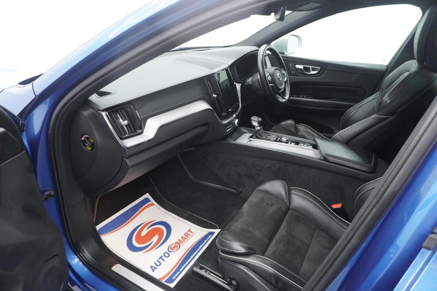 Used Volvo XC60 2018 for sale - 77438421: Photo 45