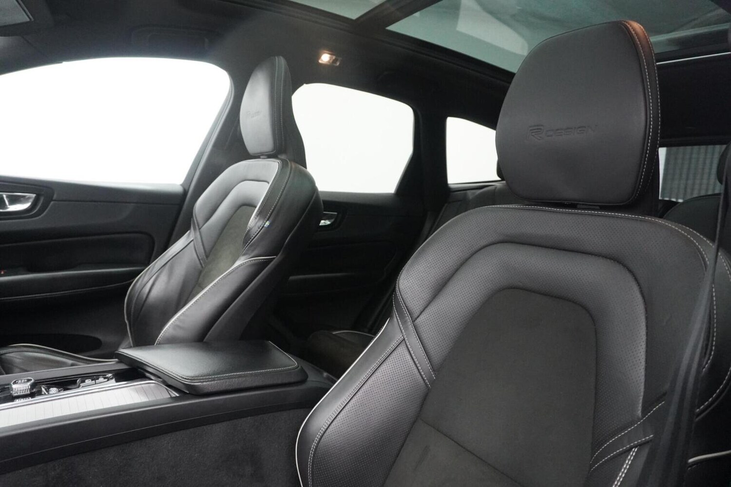 Used Volvo XC60 2018 for sale - 77438421: Photo 47