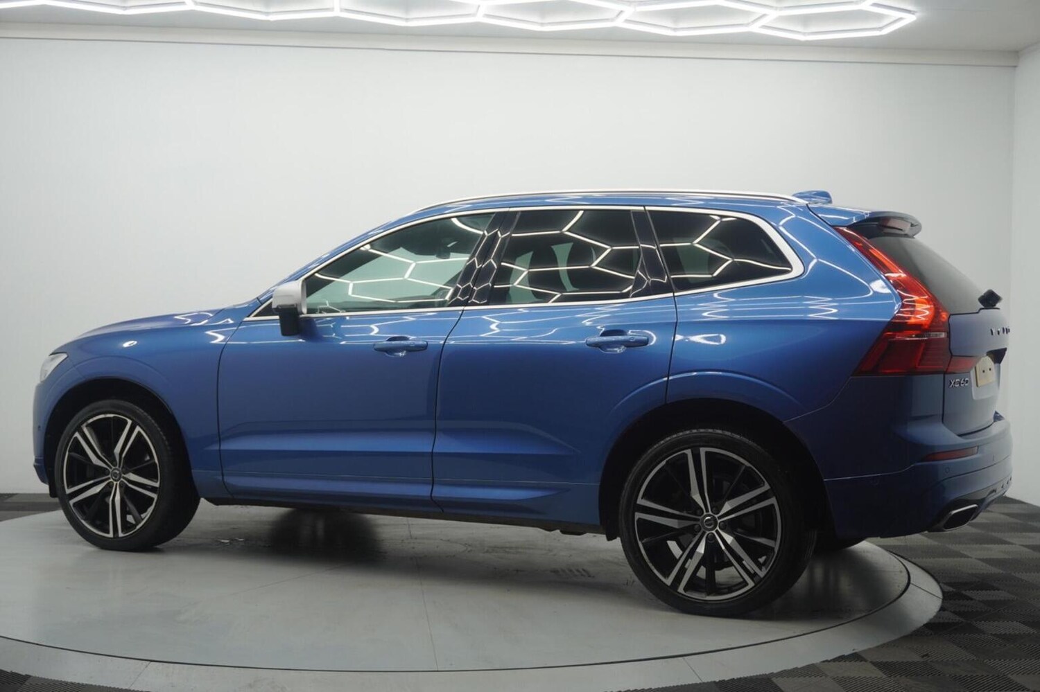 Used Volvo XC60 2018 for sale - 77438421: Photo 8