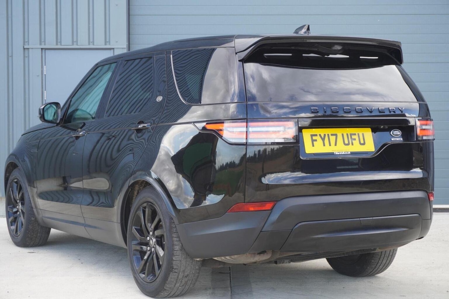 Used Land Rover Discovery 2017 for sale - 76164505: Photo 11