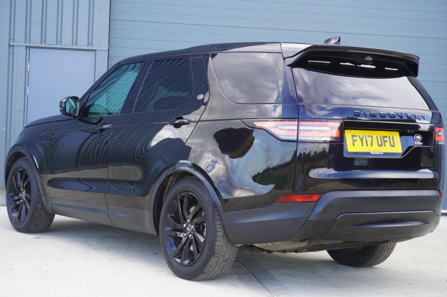 Used Land Rover Discovery 2017 for sale - 76164505: Photo 12