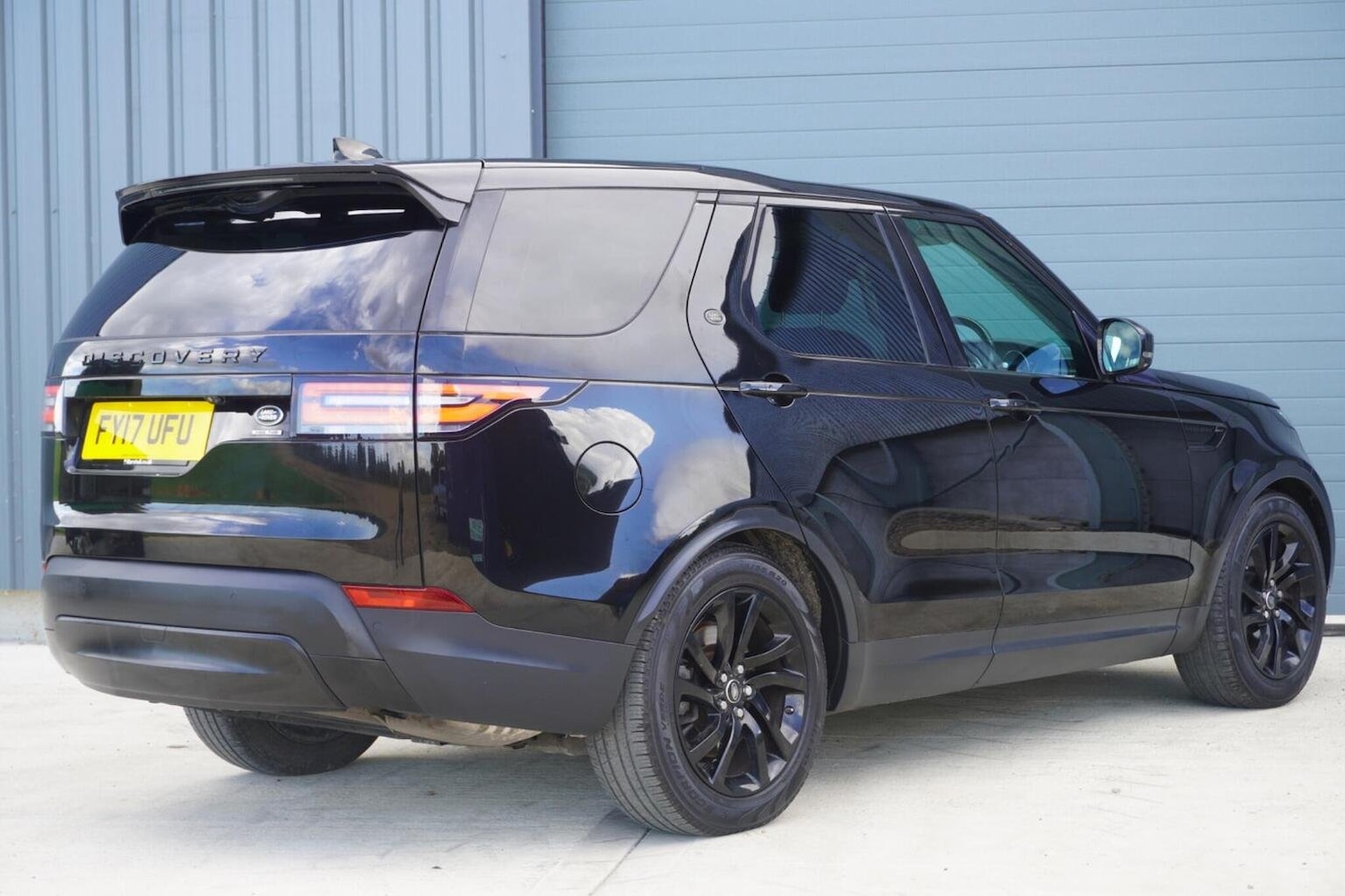 Used Land Rover Discovery 2017 for sale - 76164505: Photo 13