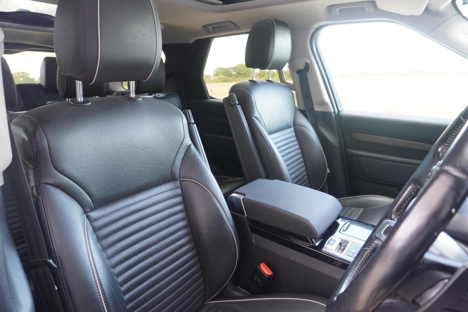Used Land Rover Discovery 2017 for sale - 76164505: Photo 17