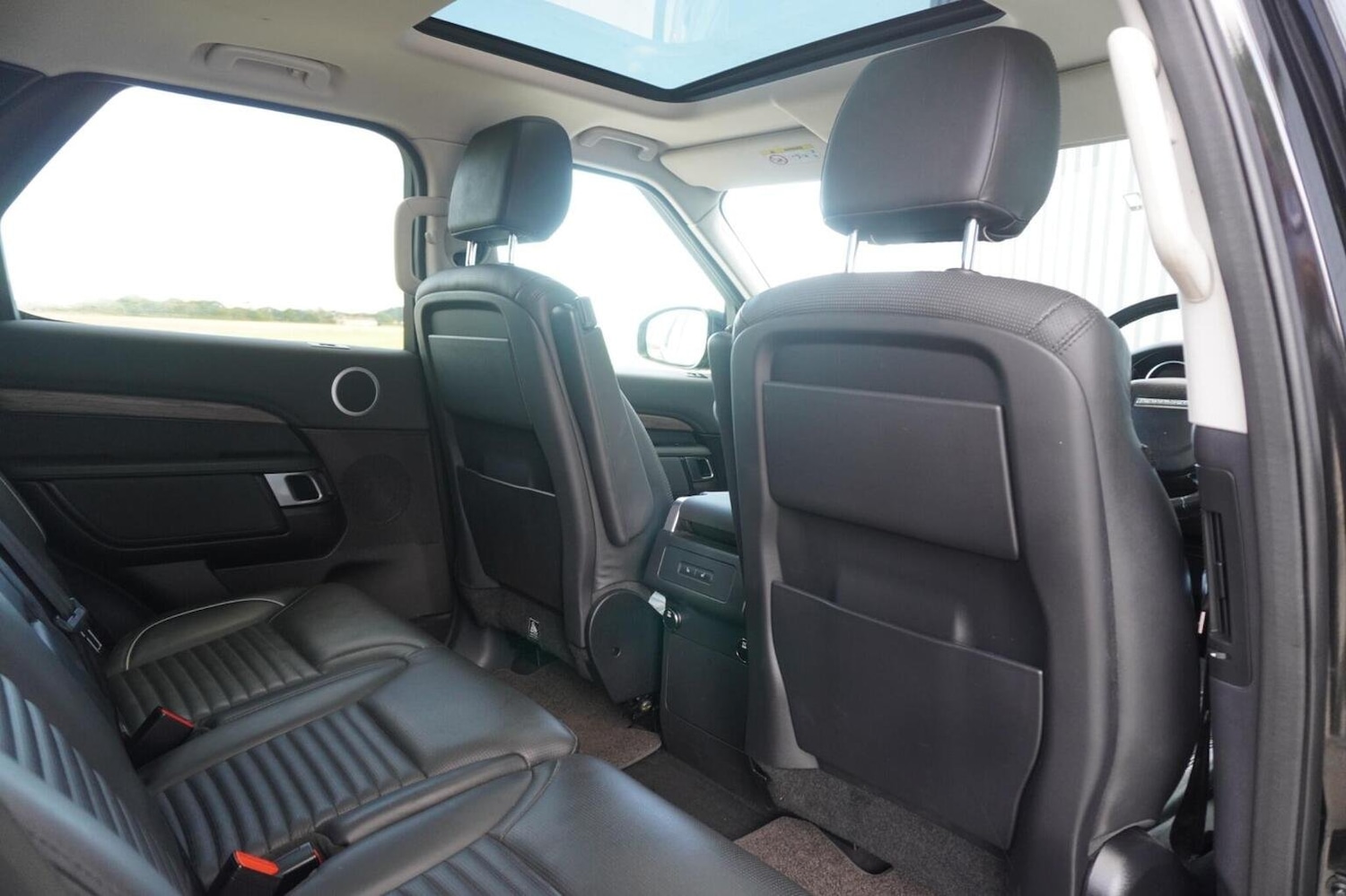 Used Land Rover Discovery 2017 for sale - 76164505: Photo 20
